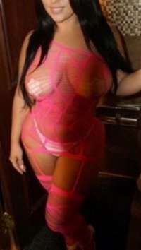 Eşsiz Bir Deneyim İçin Mersin Masöz Escort: Aylin