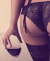 Mersin Gecelik Escort Kızı ile Unutulmaz Bir Geceye Hazır Olun!