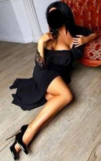 Mersin Gecelik Escort'tan Akıllarda Kalan Bir Gece: Ayça'nın Büyüleyici Deneyimi