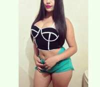 Mersin Mutlu Son Masaj'dan Sihirli Eller: Masaj Uzmanı Emel Tanışmaya Hazır